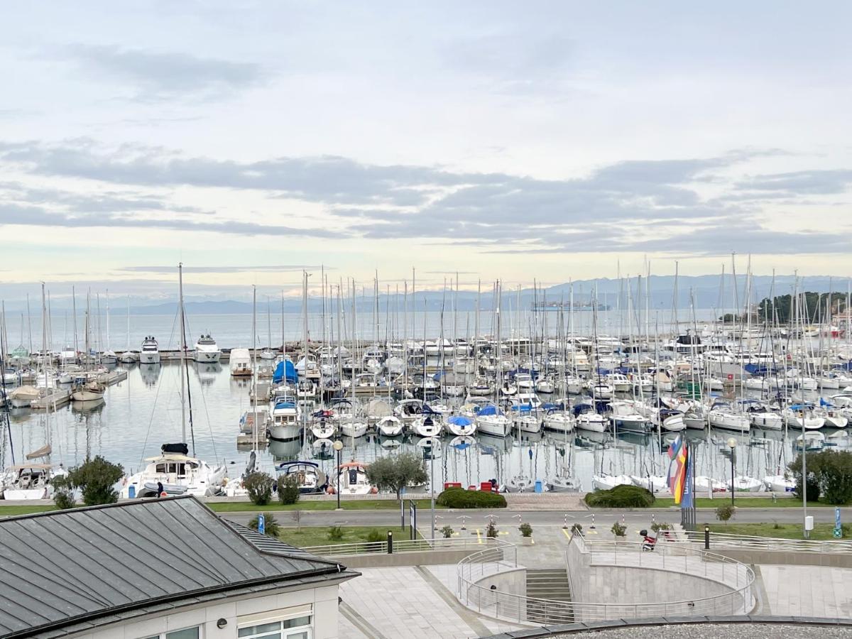 Luxury Marina View Apartment Izola Dış mekan fotoğraf
